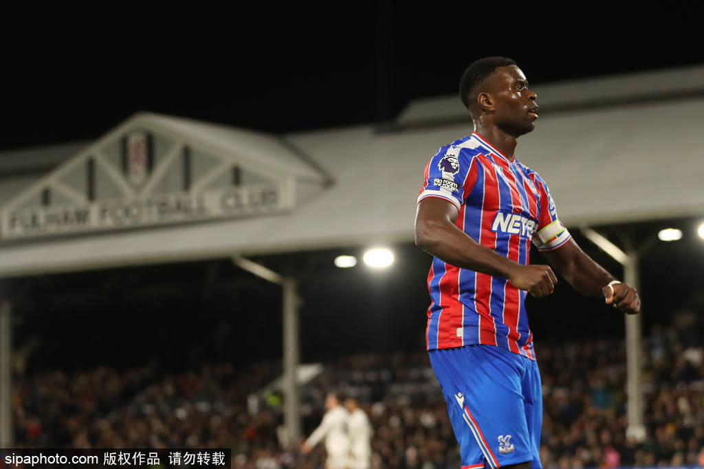 曝格伊遭巴萨拜仁猛抢 利物浦或选择在冬窗付钱买人